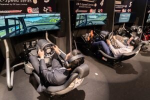 Virtual Reality Gaming eSports: A New Frontier for Competitive eSports