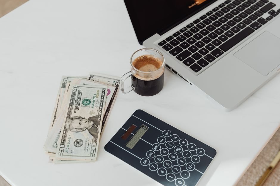 Gamer budgeting and spending on gaming setup