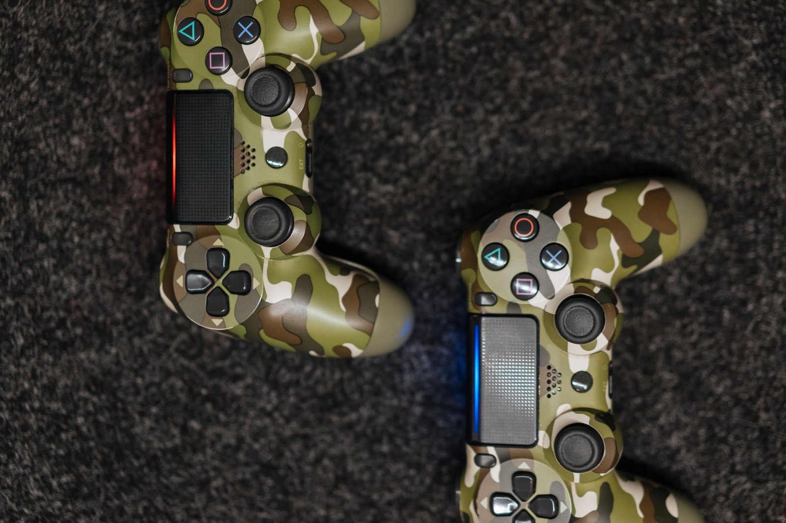 Gaming controller