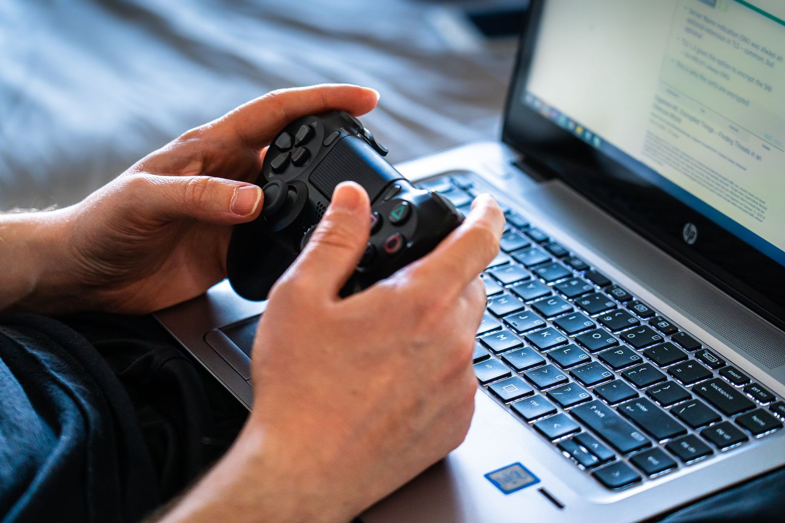 Before You Buy a Gaming Laptop — 7 Specs